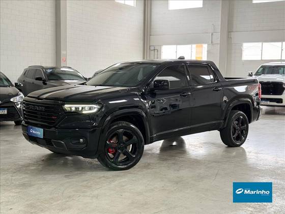 RAM RAMPAGE 2.0 HURRICANE 4 TURBO GASOLINA R/T 4X4 AUTOMÁTICO